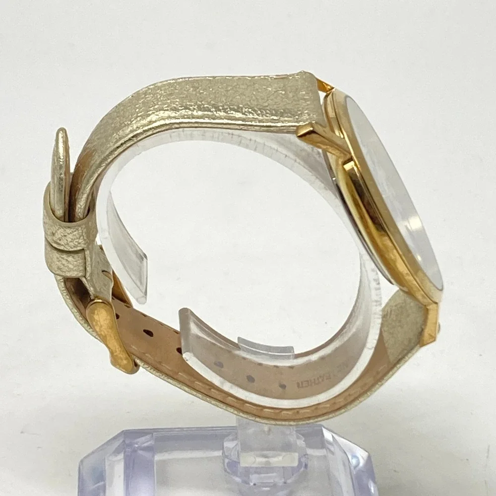 Vince Camuto Women's Watch 40mm Floral Dial Gold Tone Leather New Battery 8.25